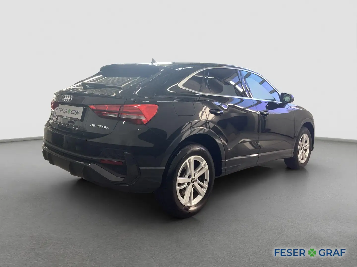 Audi Q3 Sportback 40 TFSIe Navi RFK SHZ Schwarz - 2