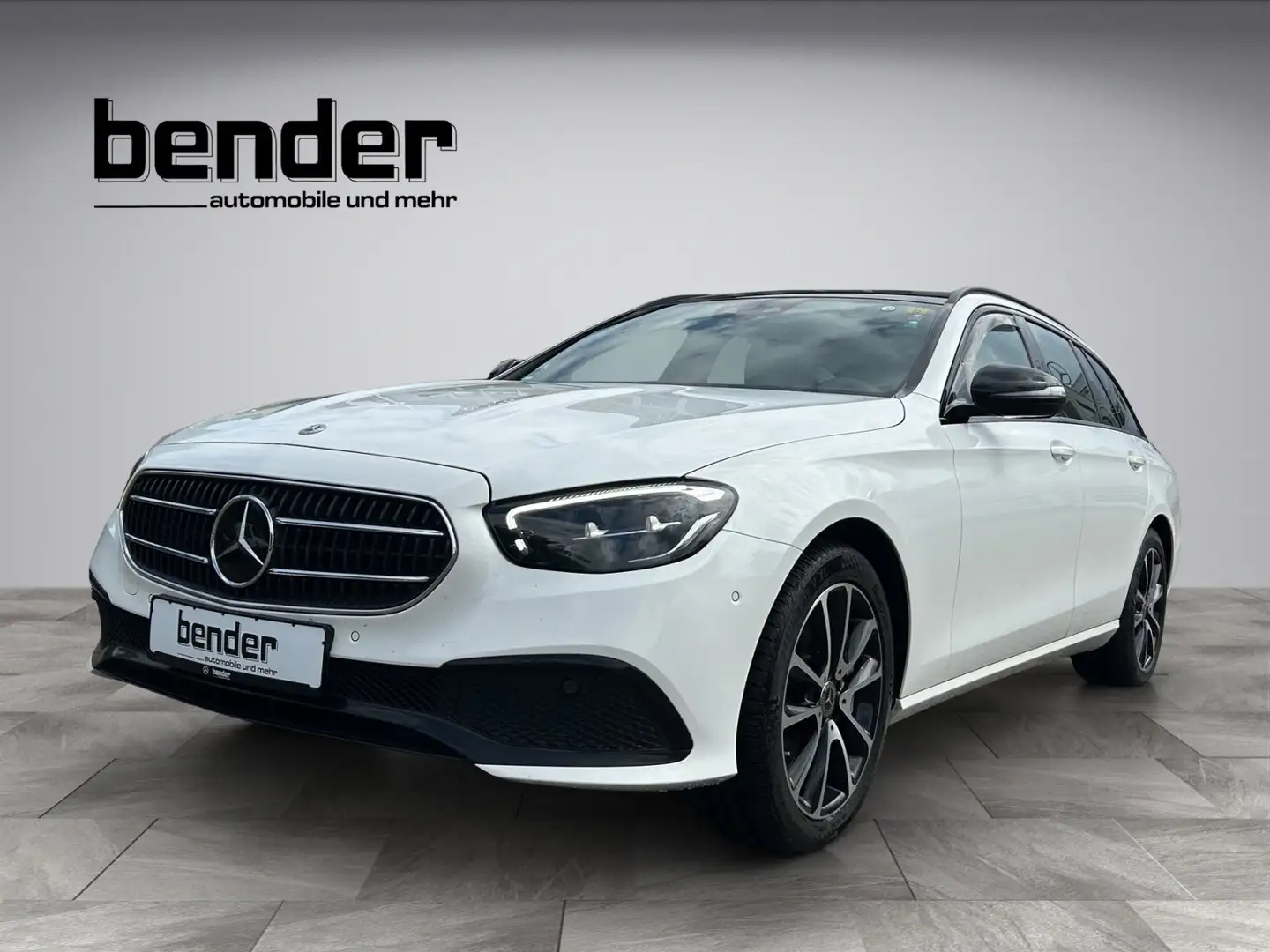 Mercedes-Benz E 400 d T 4M*UVP 94.200 €*AHK*HUD*DISTRONIC*PANO Blanco - 1