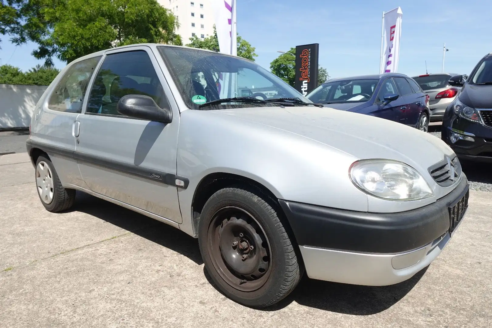 Citroen SAXO 1.1 Tonic srebrna - 1