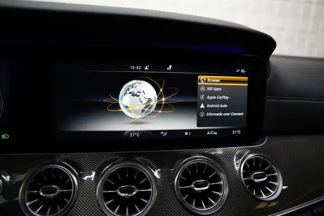 Mercedes-Benz E-Class view 16