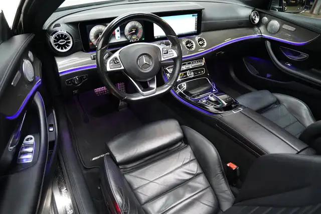 Mercedes-Benz E-Class view 10