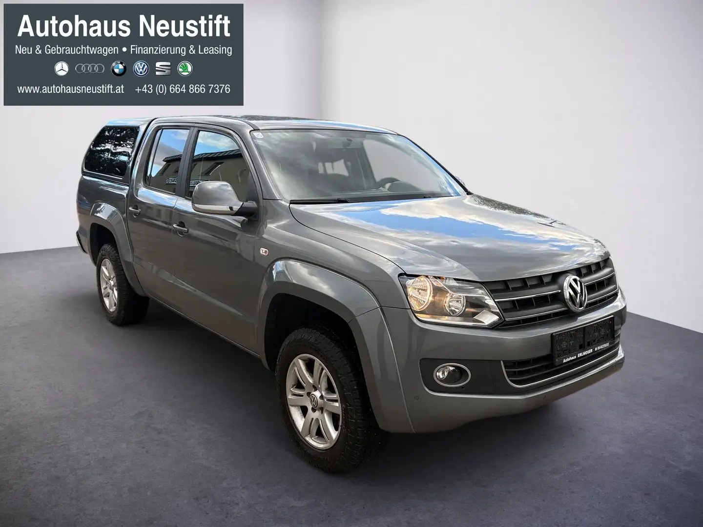 Volkswagen Amarok 2.0 TDI Highline DoubleCab Grau - 2