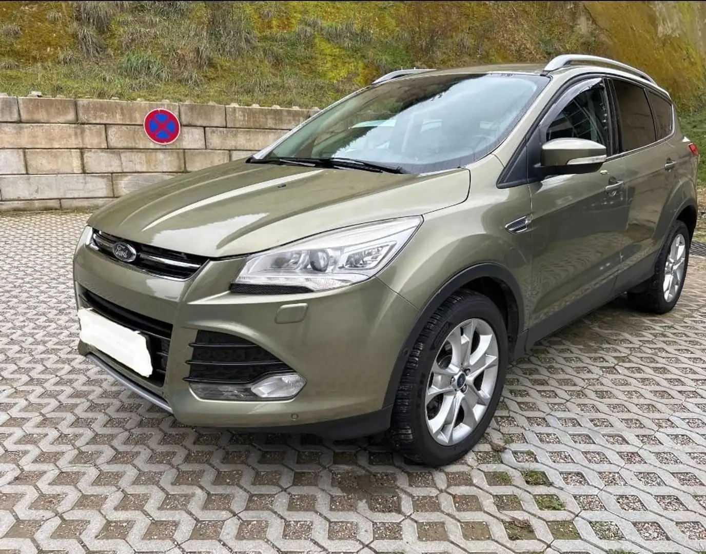 Ford Kuga Kuga 2.0 TDCi 4x4 Aut. Titanium Grün - 1
