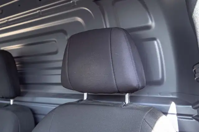 Mercedes-Benz Sprinter view 25