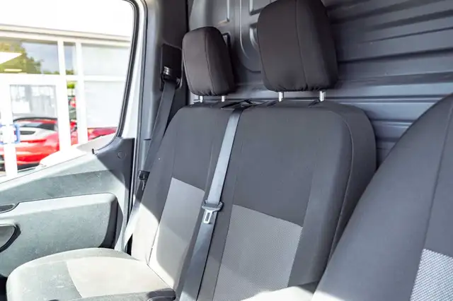 Mercedes-Benz Sprinter view 26