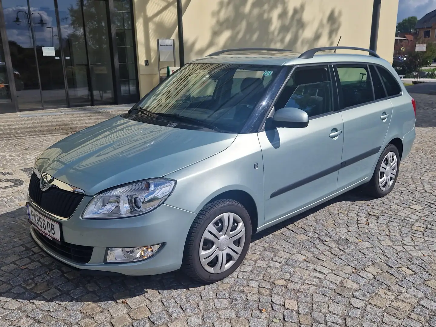 Skoda Fabia Fabia 1.2 TSI Combi COOL EDITION  TOPAUSSTATTUNG Silber - 1