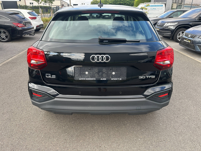 Audi Q2 1.0 TFSI benzine, CARPLAY/ LEDER/ CAMERA/ VIRTUAL COCKPIT/ ADAPTIVE CRUISE/ AUTOM. KOFFER — photo 5