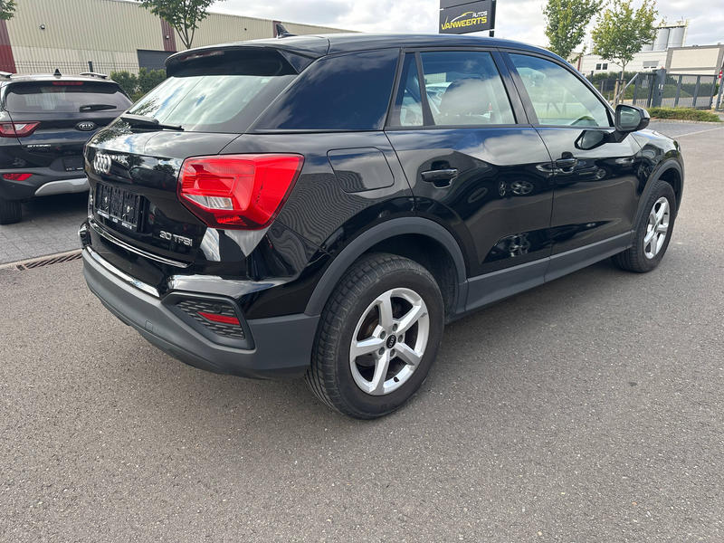 Audi Q2 1.0 TFSI benzine, CARPLAY/ LEDER/ CAMERA/ VIRTUAL COCKPIT/ ADAPTIVE CRUISE/ AUTOM. KOFFER — photo 4