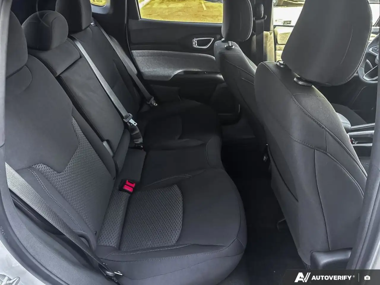 Jeep Compass снимка Jeep Compass
