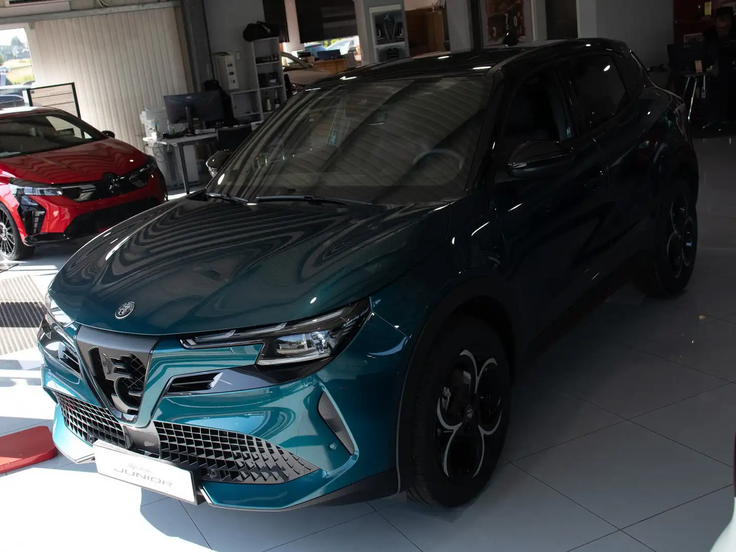 Alfa Romeo Junior Speciale 1.2 VGT DCT6 Bleu - 1