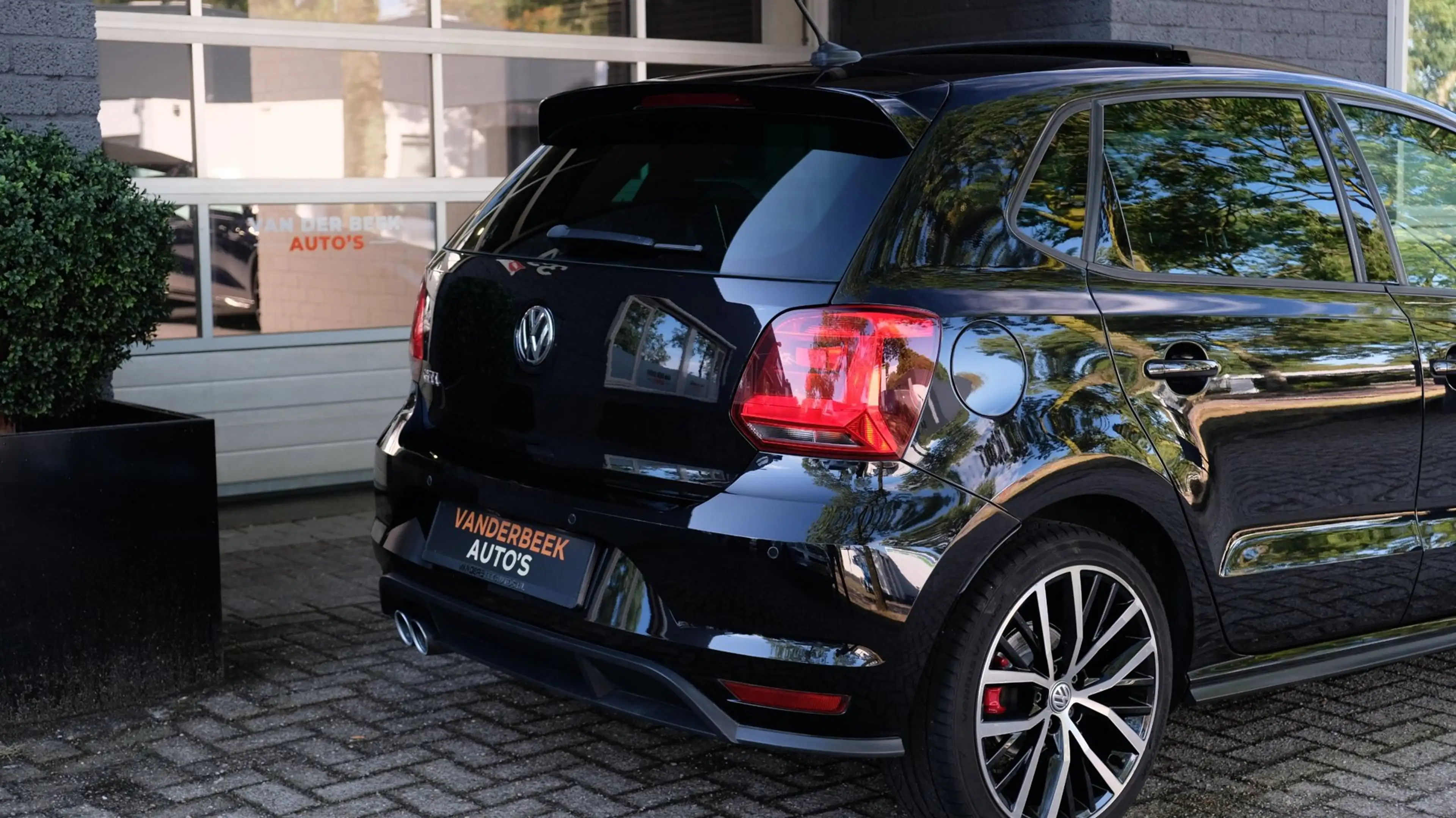 Volkswagen Polo GTI 1.8 TSI 192PK DSG|CRUISE|CARPLAY|PANO|FULL LED — photo 25