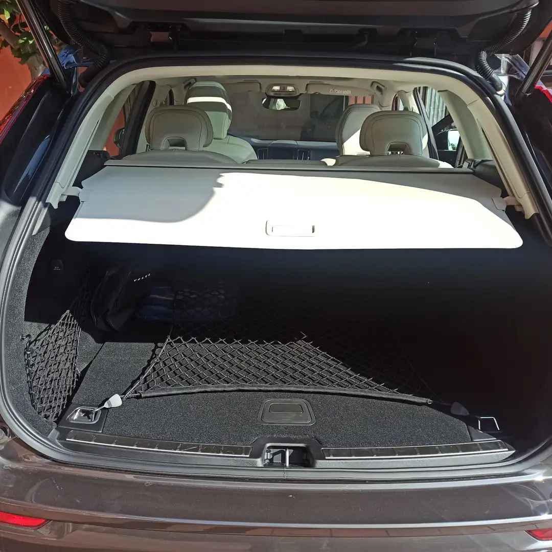 Volvo XC60 2.0 t6 recharge phev obc 3,7kW Plus Dark awd auto - 2
