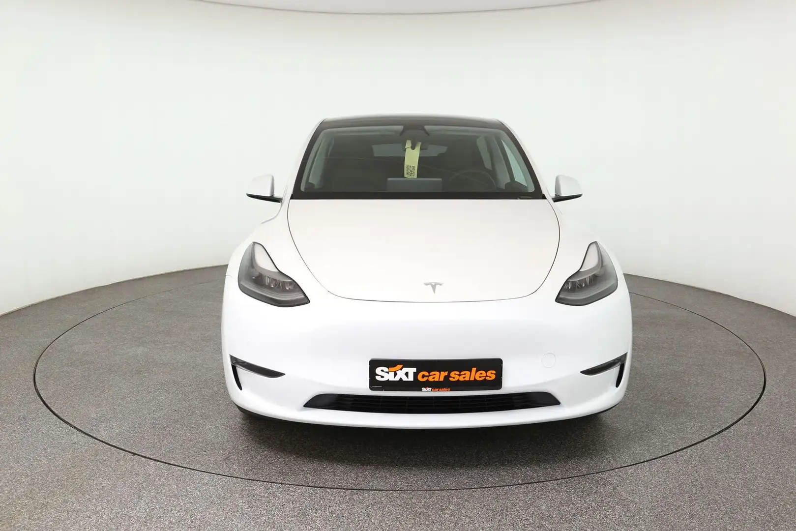 Tesla Model Y Long Range D. Motor AWD Pearl White|AMD Weiß - 2