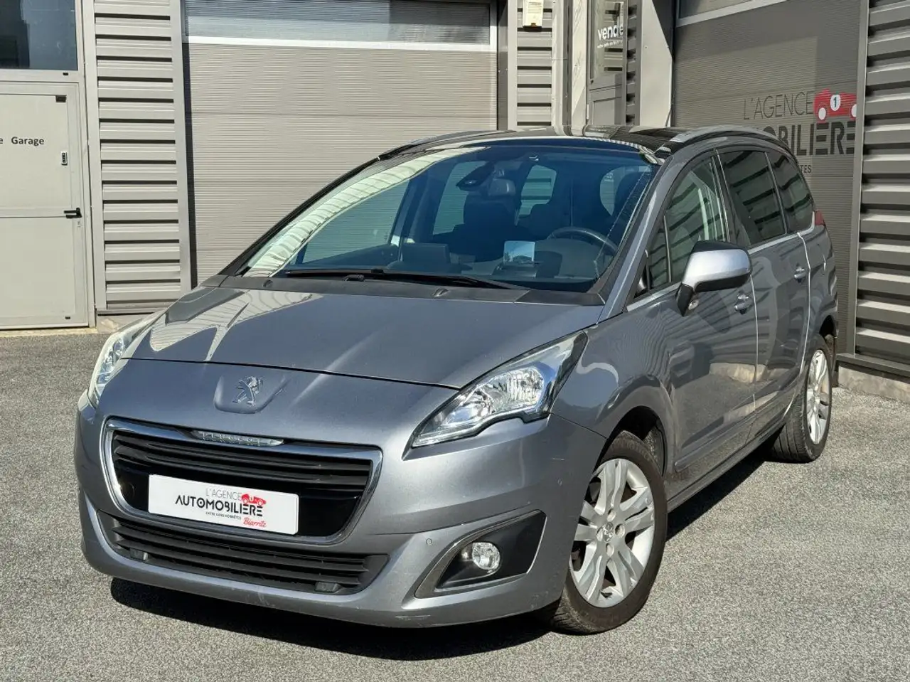Peugeot 5008 1.6 BlueHDi 120ch Allure S\u0026S EAT6 7