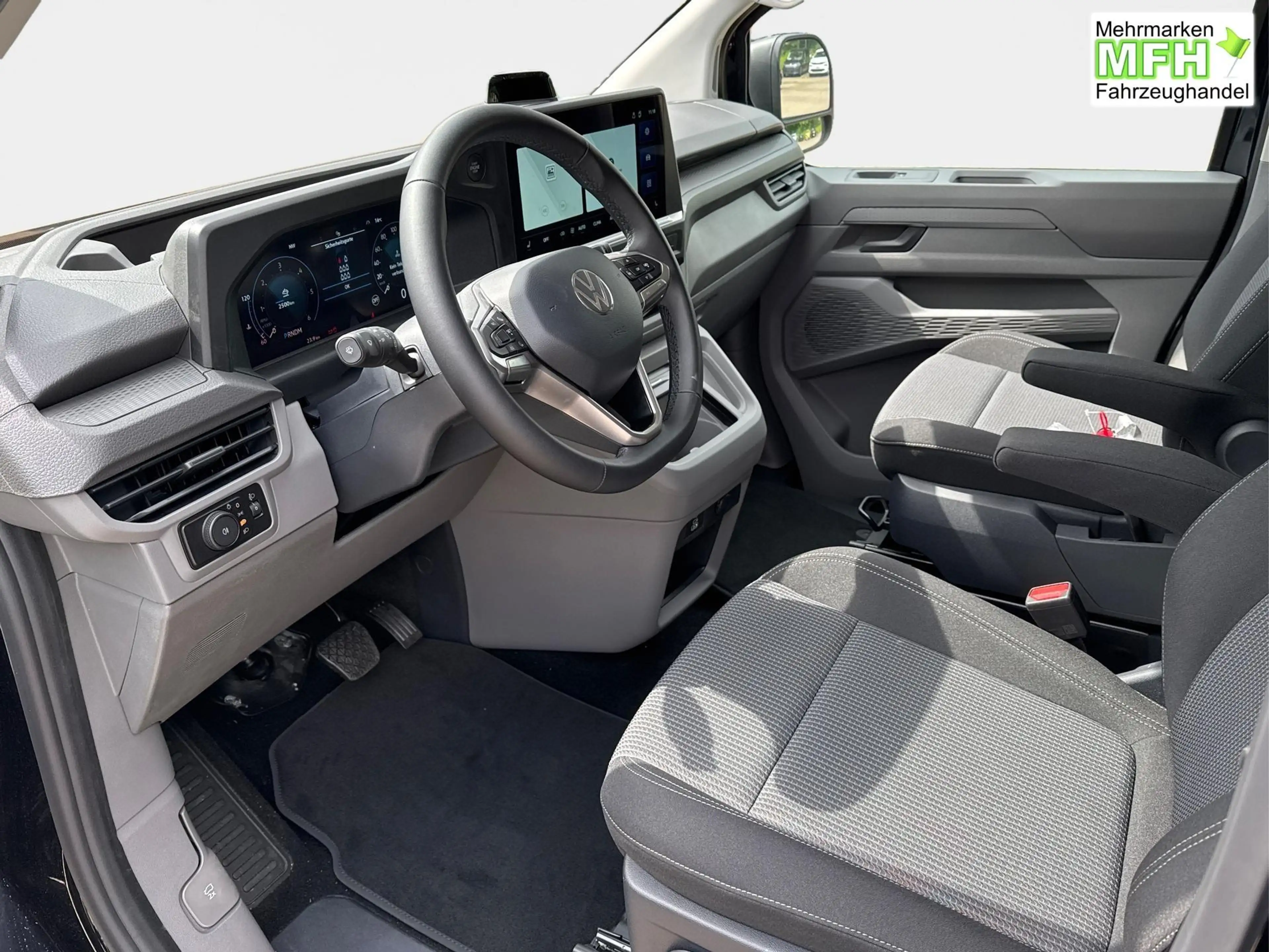Volkswagen T7 Caravelle Basis LR 8-Sitzer+AHK+LED+KAM+PDC+SHZ+ALU+GJR 2... — photo 9