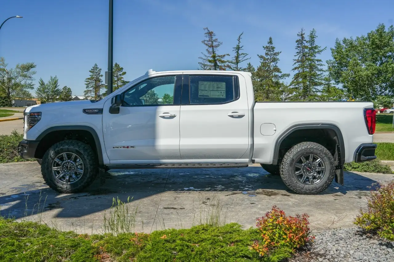 GMC Sierra 1500 снимка GMC Sierra 1500