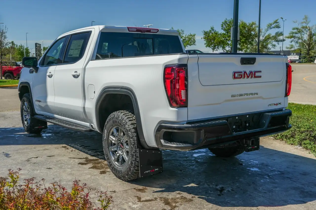 GMC Sierra 1500 снимка GMC Sierra 1500