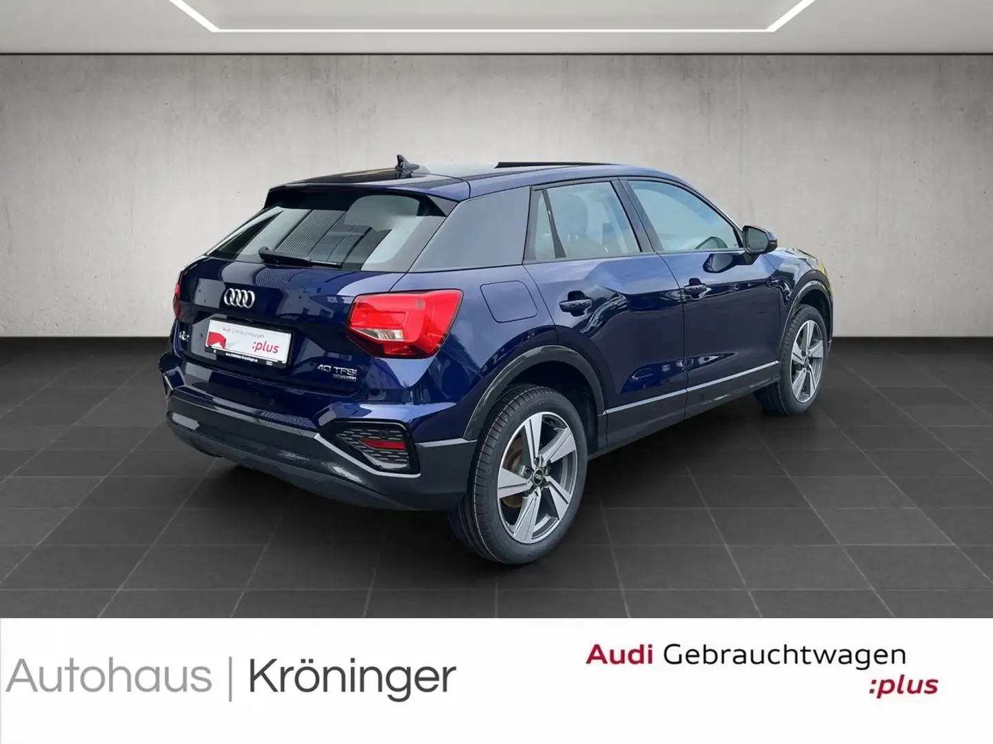 Audi Q2 40 TFSI DSG quattro advanced Navi Rück Leder Blau - 2