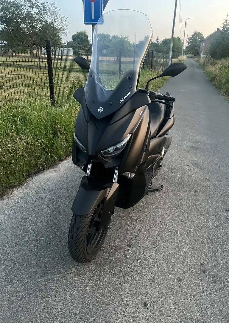 Yamaha X-Max 300 - 1