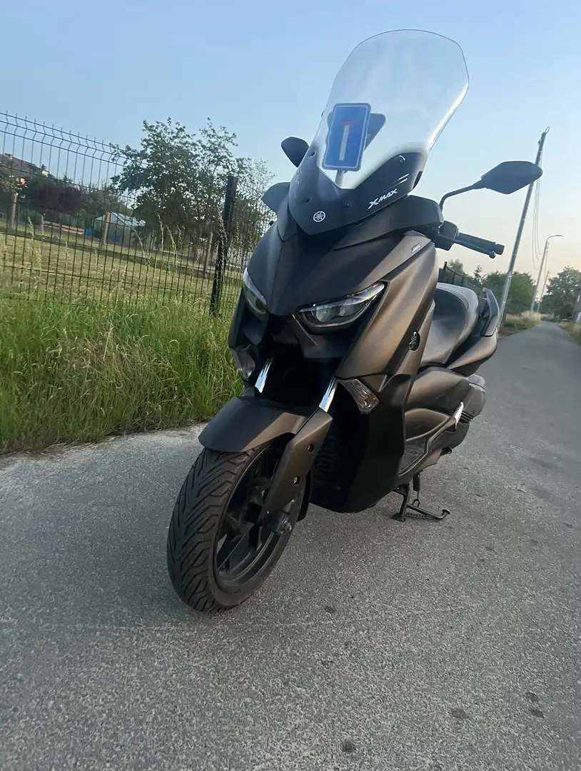 Yamaha X-Max 300 - 2