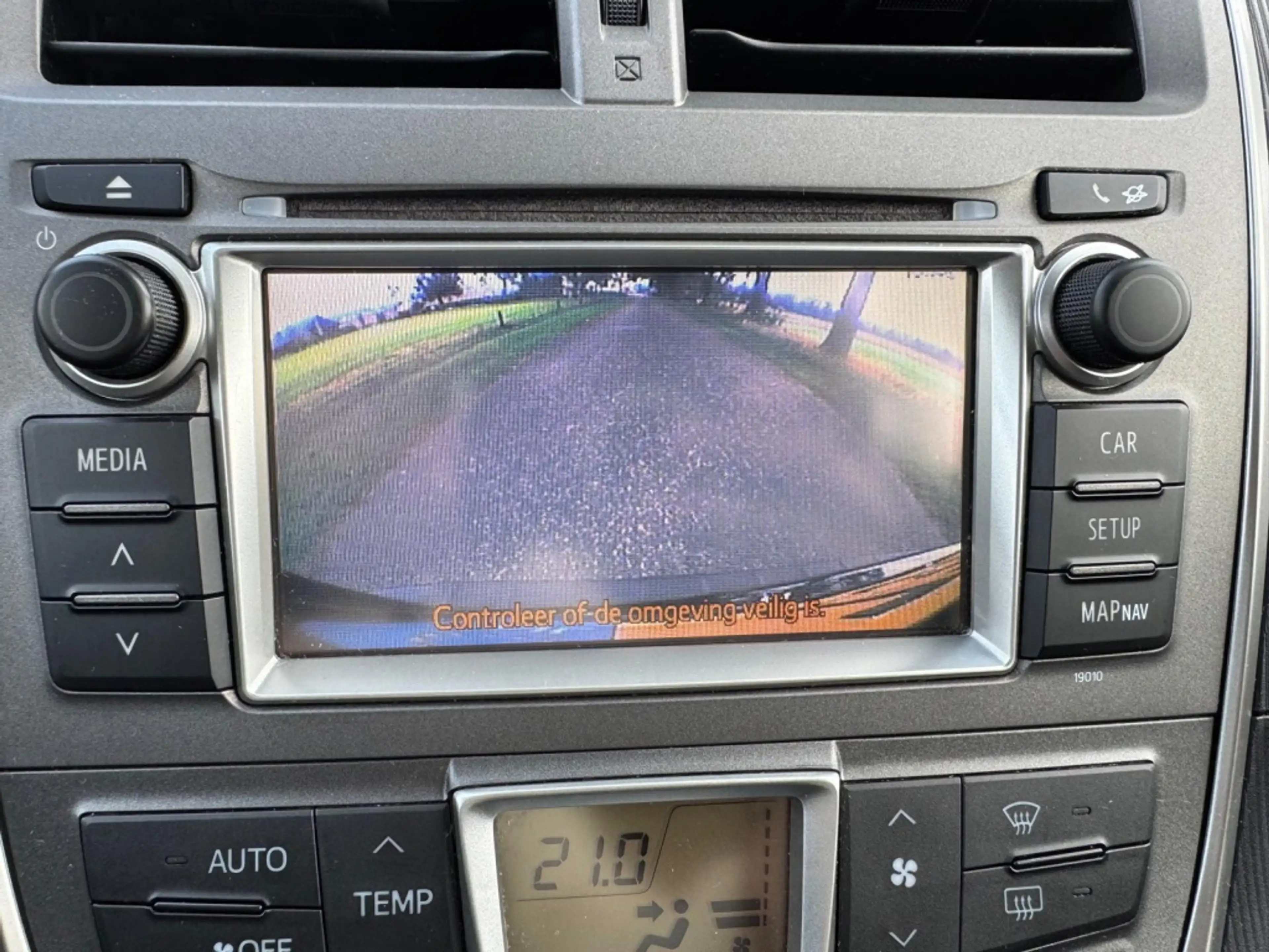 Toyota Verso-S 1.3 VVT-i Aspiration | Camera | Cruise Control | C — photo 20