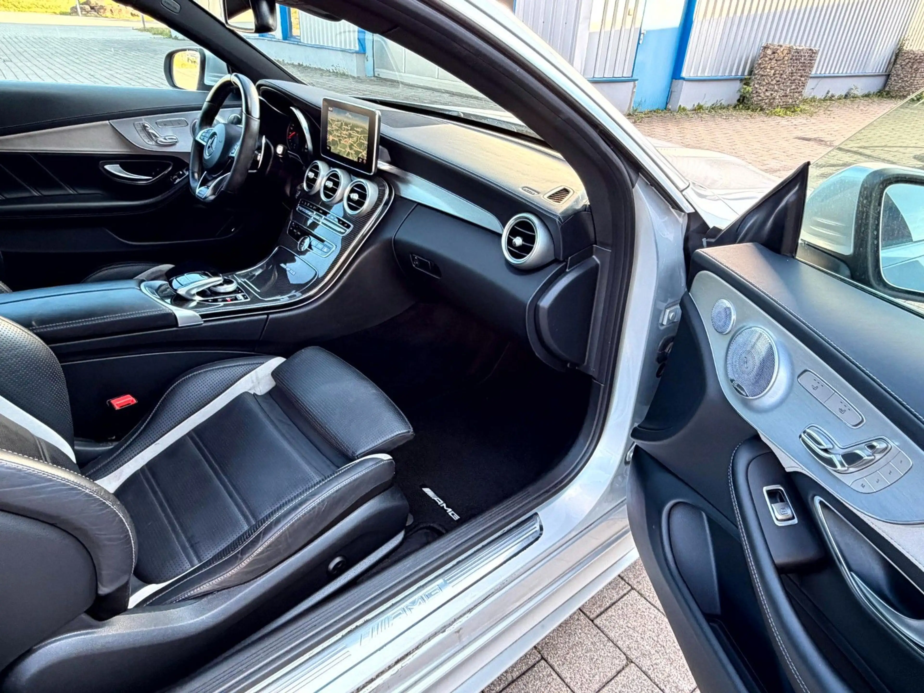 Mercedes-Benz C 63 AMG C 63 S AMG Drivers_SporAb_HUD_360°_Burme_Keramik — photo 13