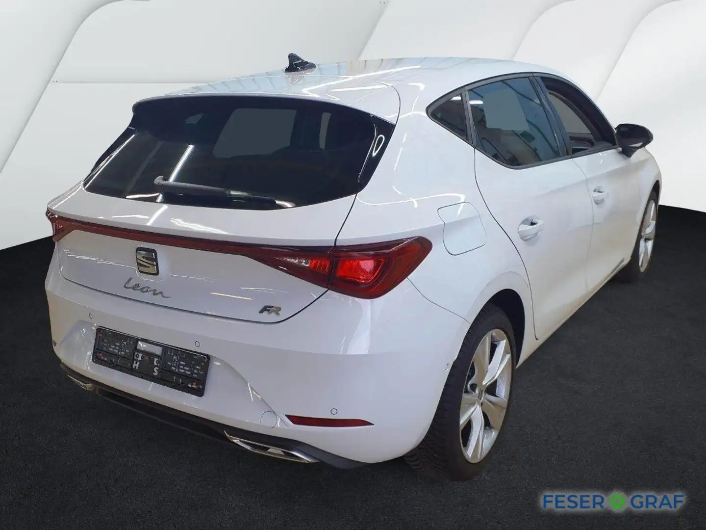 SEAT Leon 1.5 eTSI FR DSG Matrix-LED / RearView / ACC / Sitz Blanco - 2