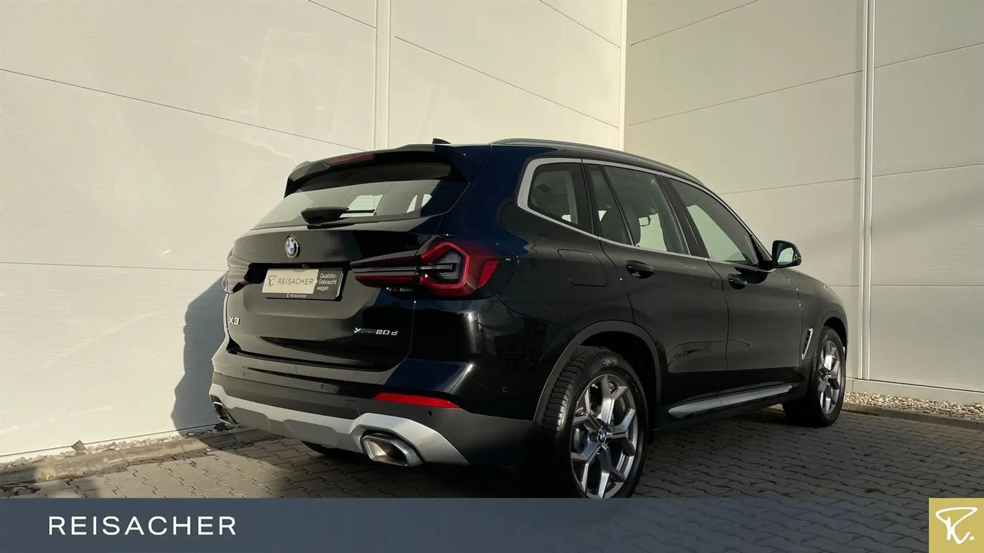 BMW X3 xDrive 20d LCPro.DAPro.360°,AHK,Pano,adLED Noir - 2