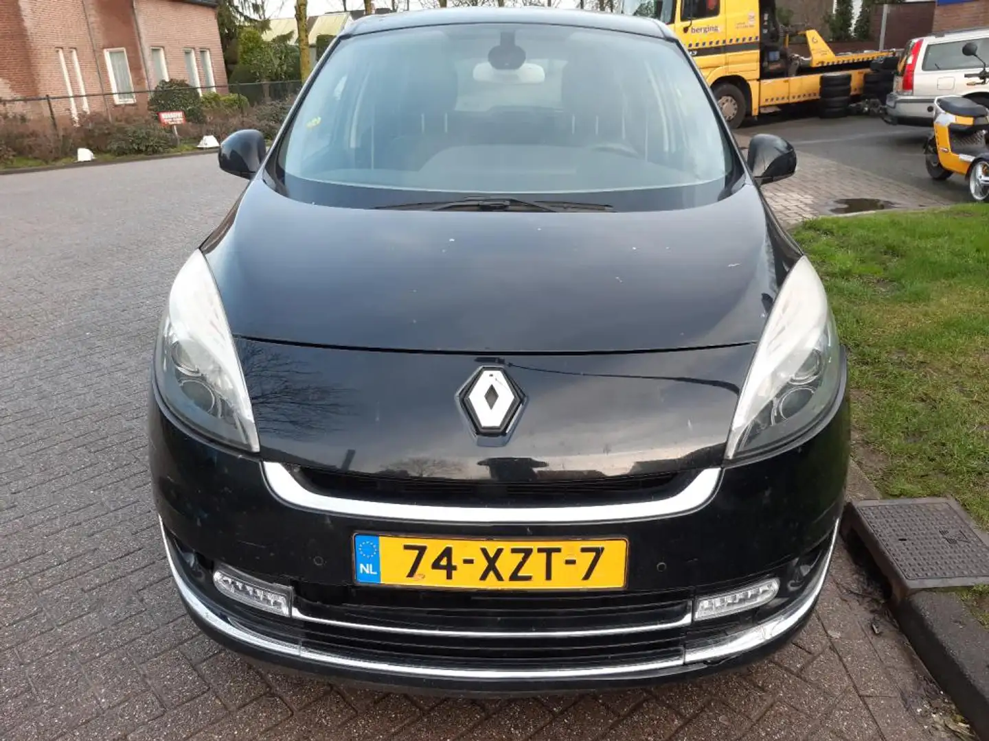 Renault Grand Scenic 1.5 dCi 110PK Bose 7p. Negro - 2