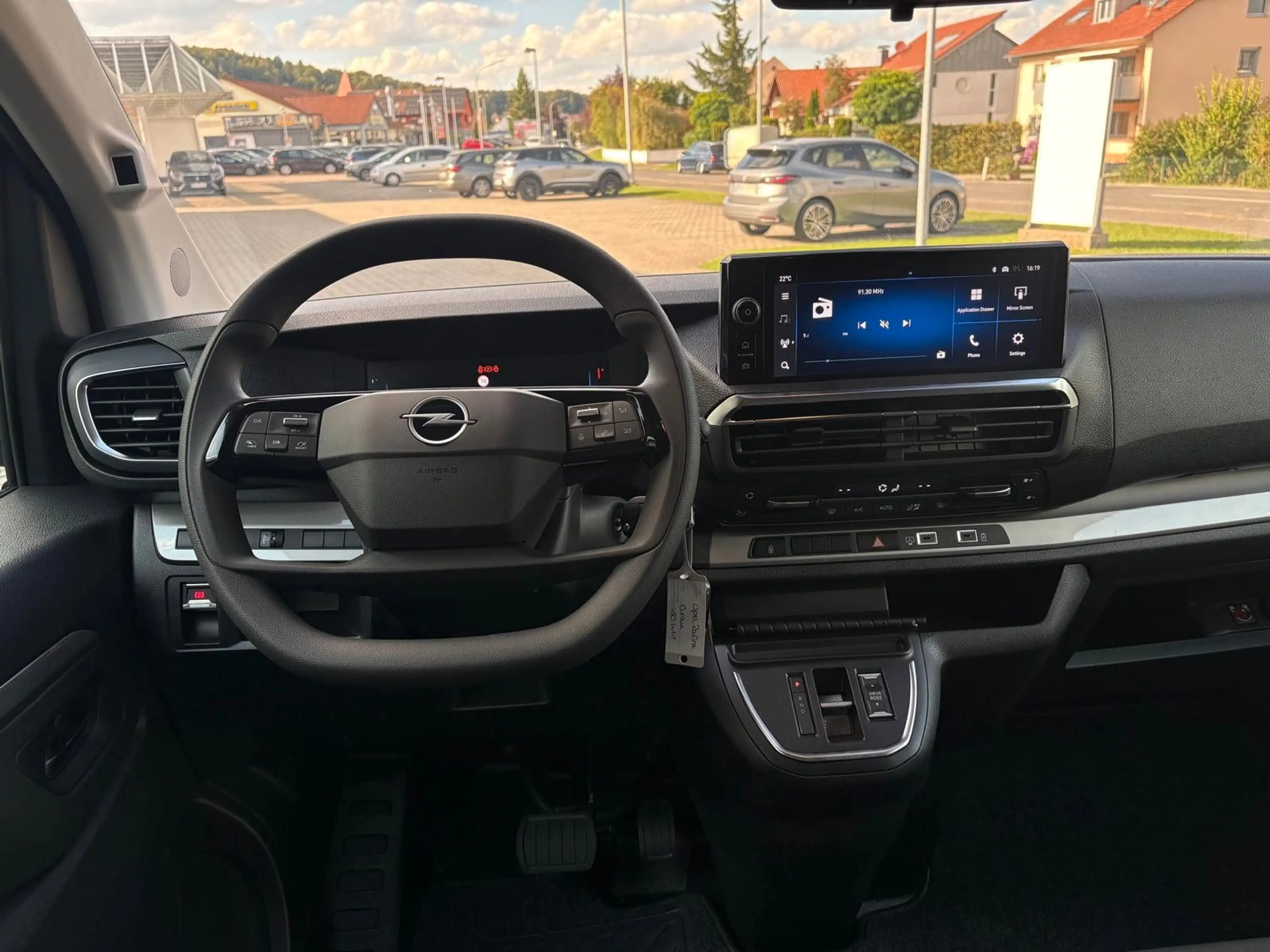 Opel Zafira Life 2.2 Business Edition XL LED TEMPOMAT — photo 11