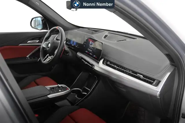 BMW X1 view 8