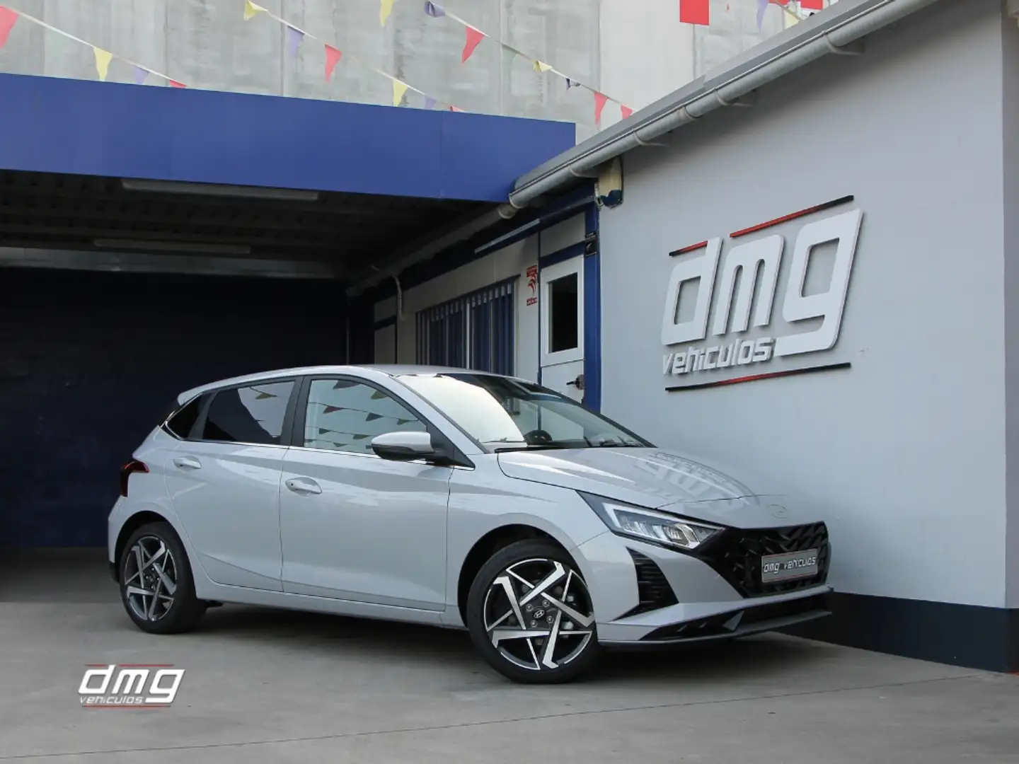 Hyundai i20 1.0 TGDI Tecno 48V 100 Blanco - 1