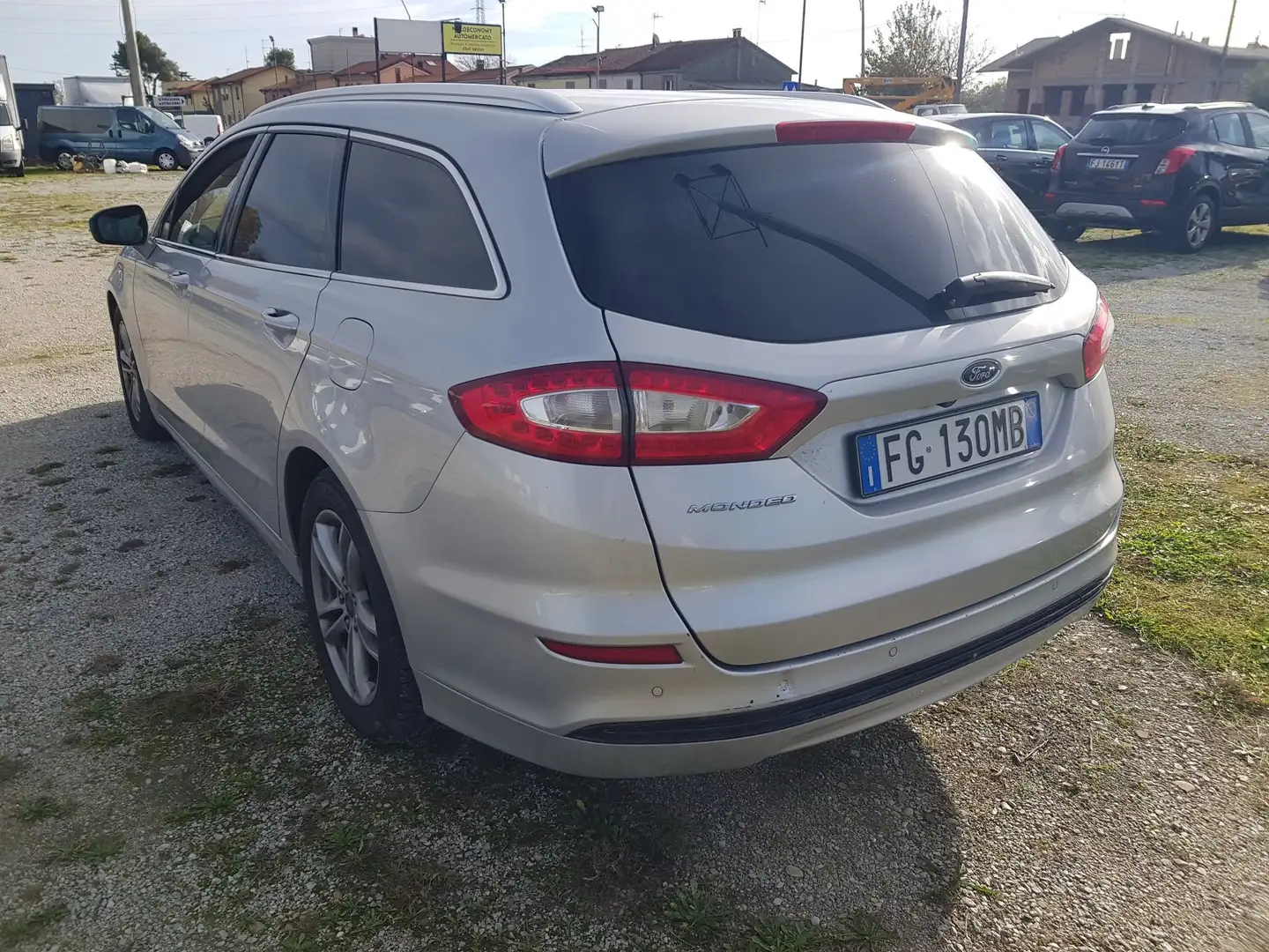 Ford Mondeo Mondeo SW 2.0 tdci Titanium Busin. s Argento - 2