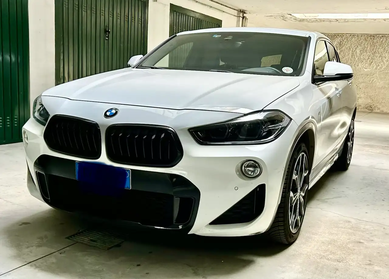 BMW X2