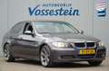 BMW 318 3-serie 318i Executive / NL-Auto / Climate Control Grijs - thumbnail 25