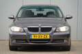 BMW 318 3-serie 318i Executive / NL-Auto / Climate Control Grijs - thumbnail 18