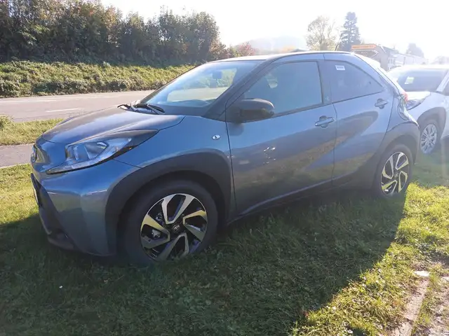 Toyota Aygo X Team D *Ganzjahresreifen*Apple*Android*
