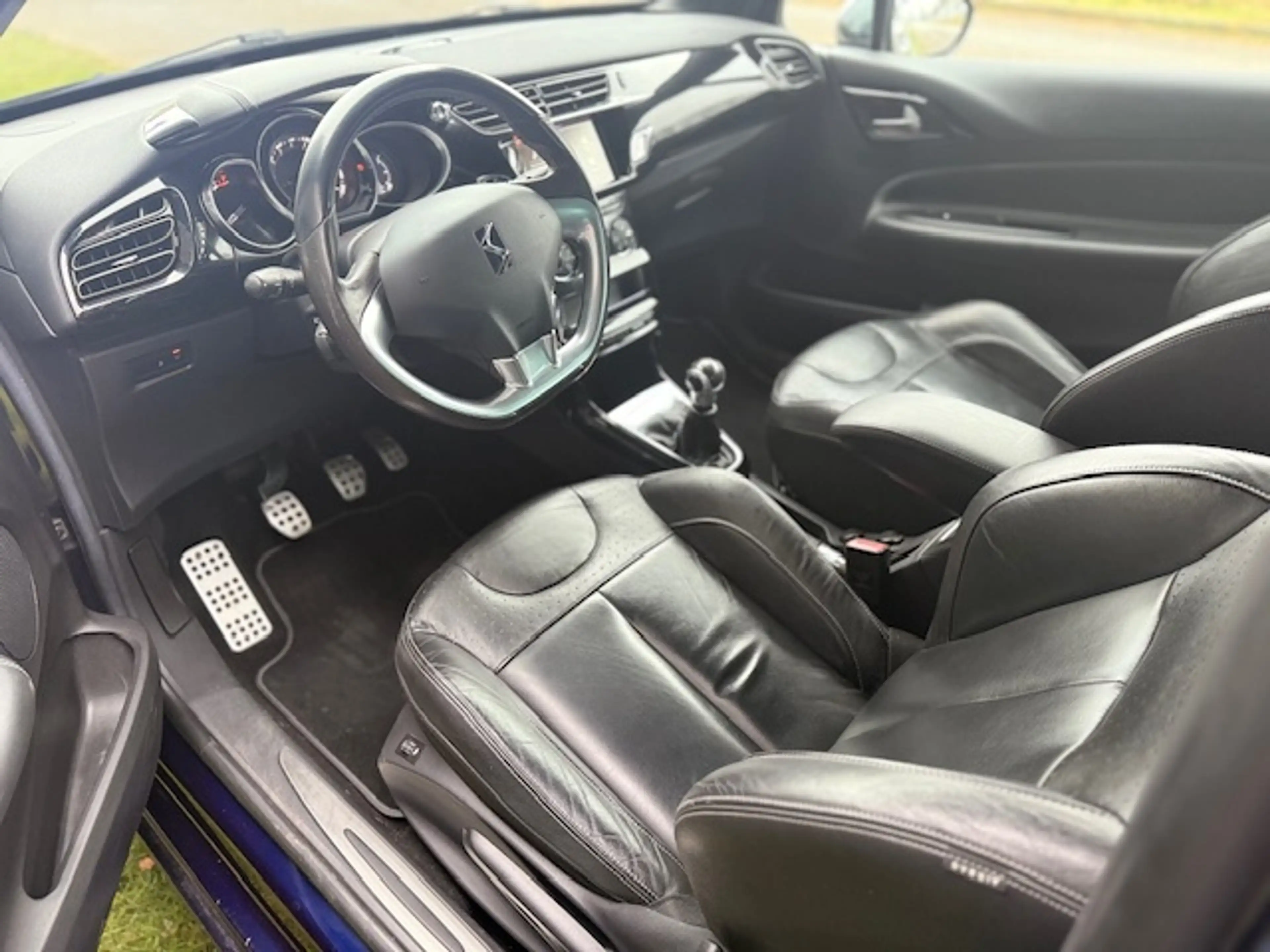 Citroen DS3 1.2 Ultra Prestige 110pk Camera — photo 10