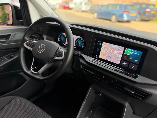 Volkswagen Caddy view 4