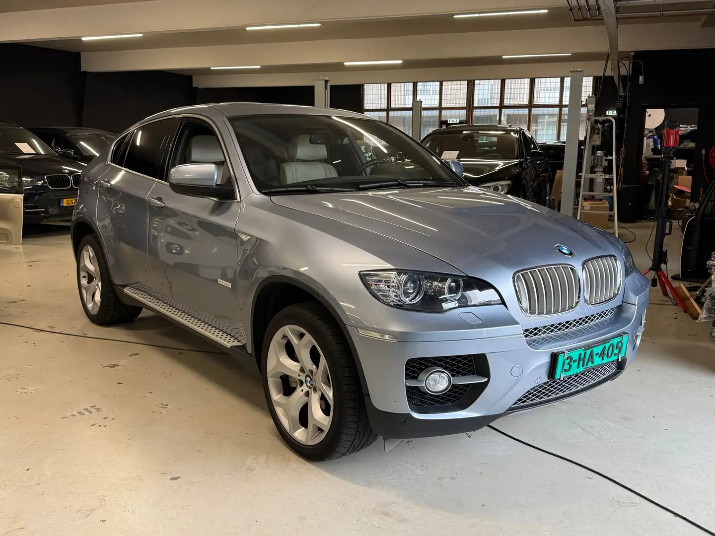 BMW X6 5.0i ActiveHybrid - Youngtimer - Unieke stand - 1