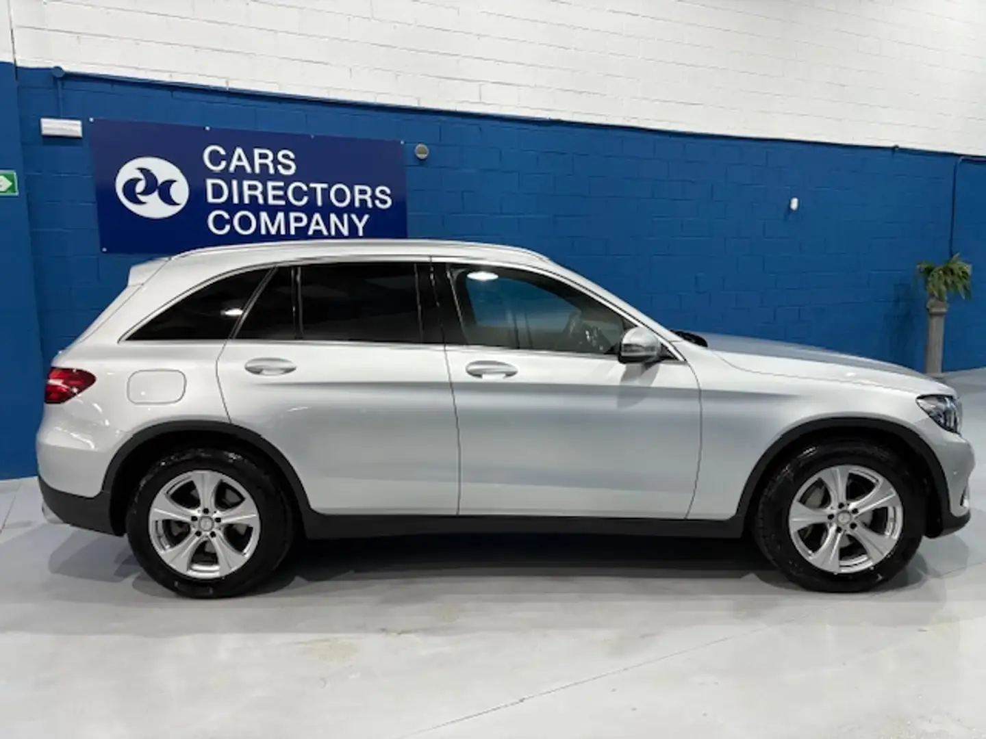 Mercedes-Benz GLC 220 220d 4Matic Aut. Gris - 2