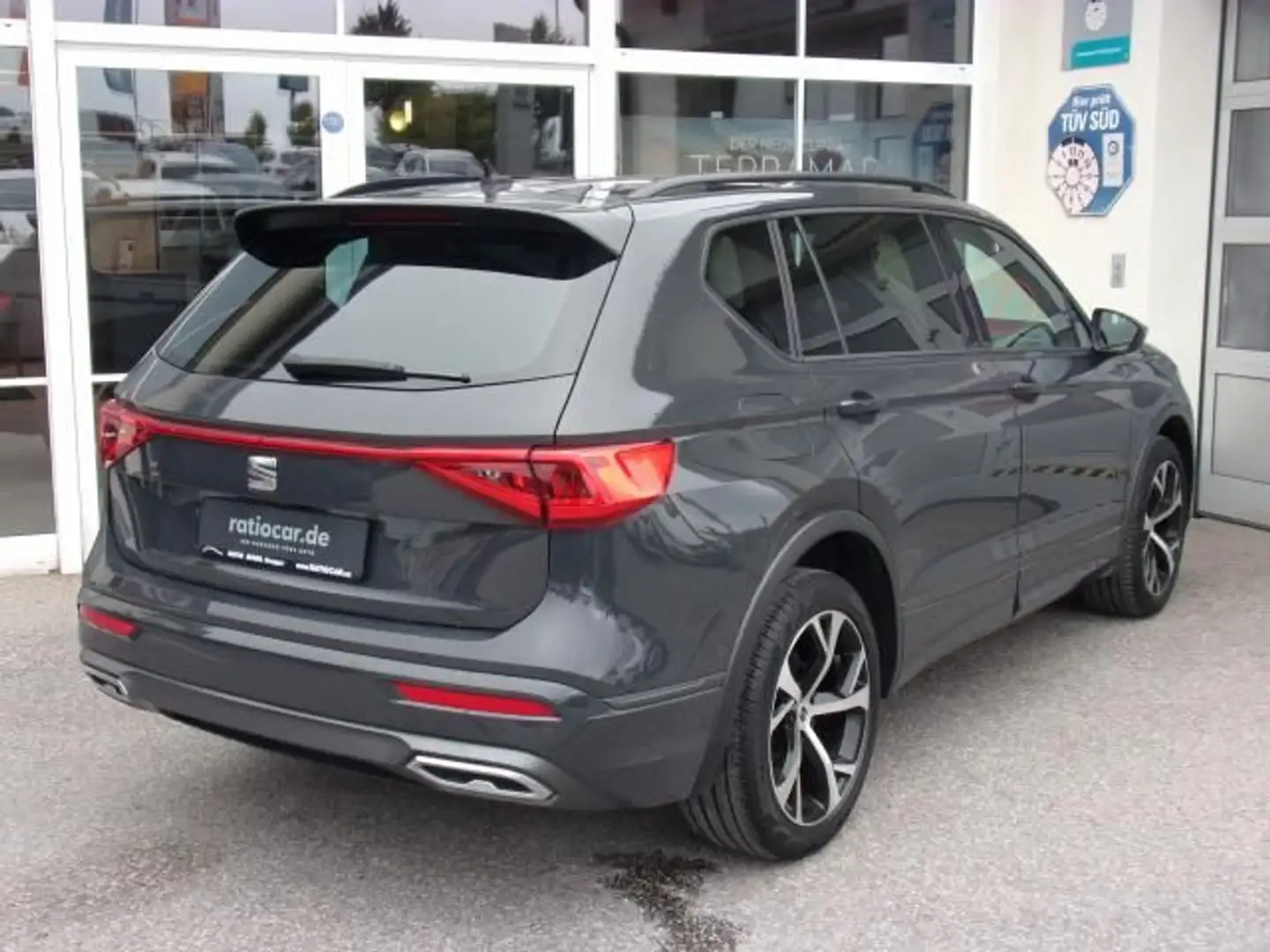 SEAT Tarraco TARRACO FR 2.0 TDI  DSG LED NAVI AHZV BEHEIB. FS Grau - 2