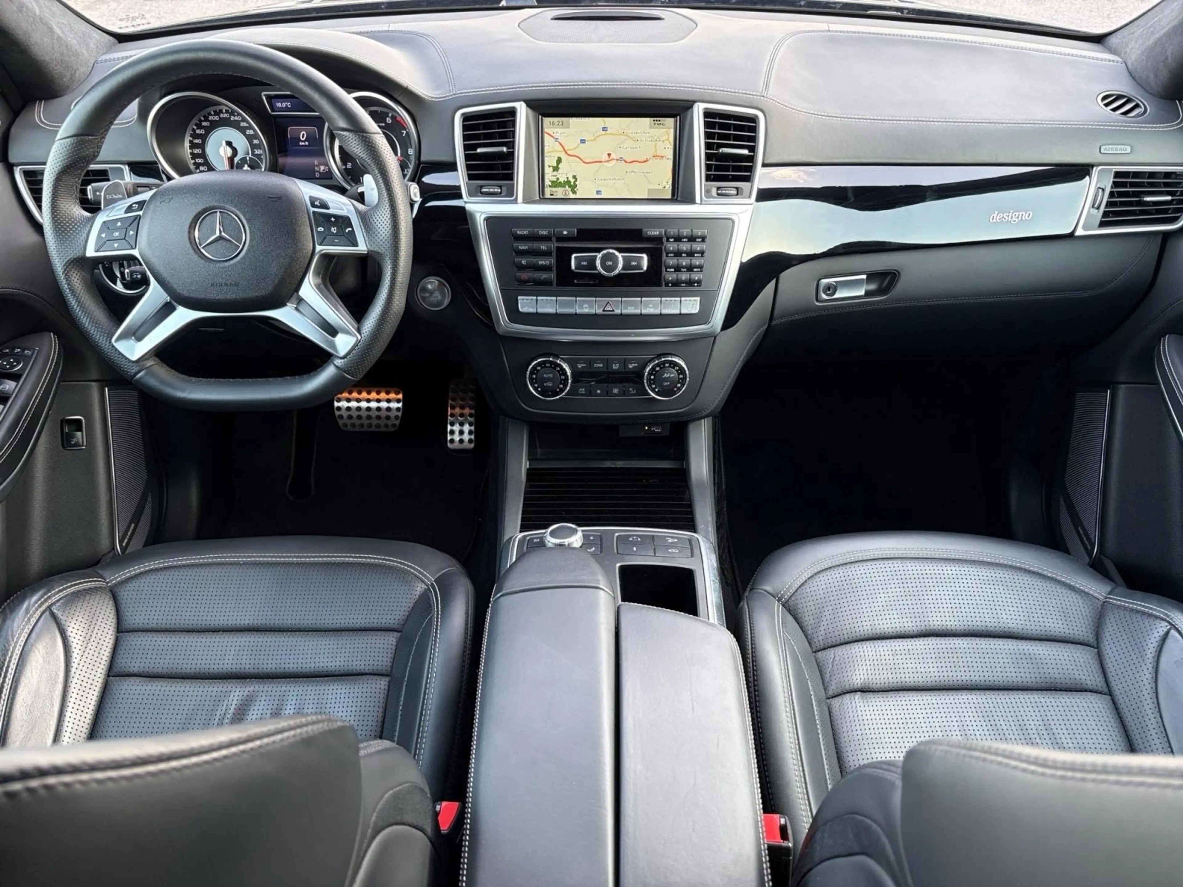Mercedes-Benz GL 63 AMG GL 63 AMG 4Matic I Bang & Olufsen I Panorama I — photo 11