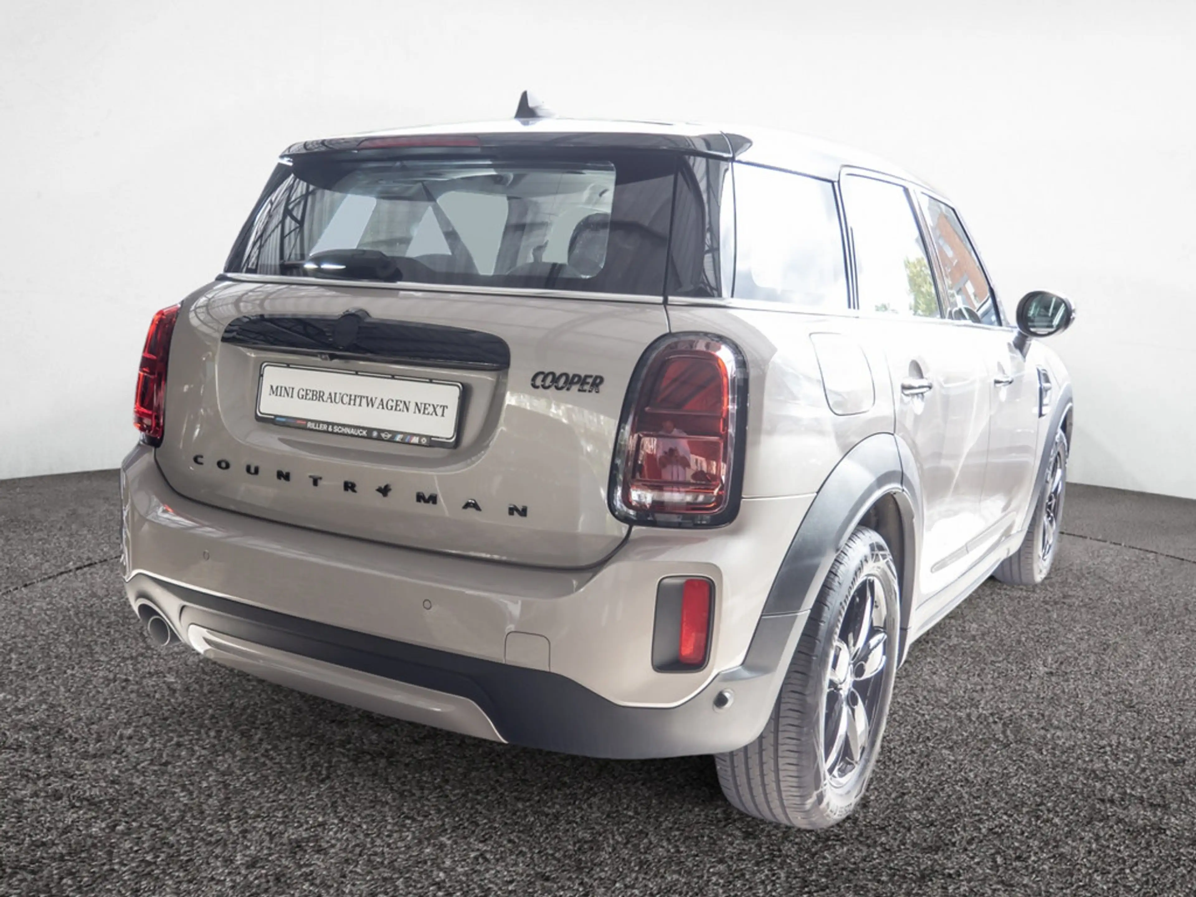 MINI Cooper Countryman — photo 3