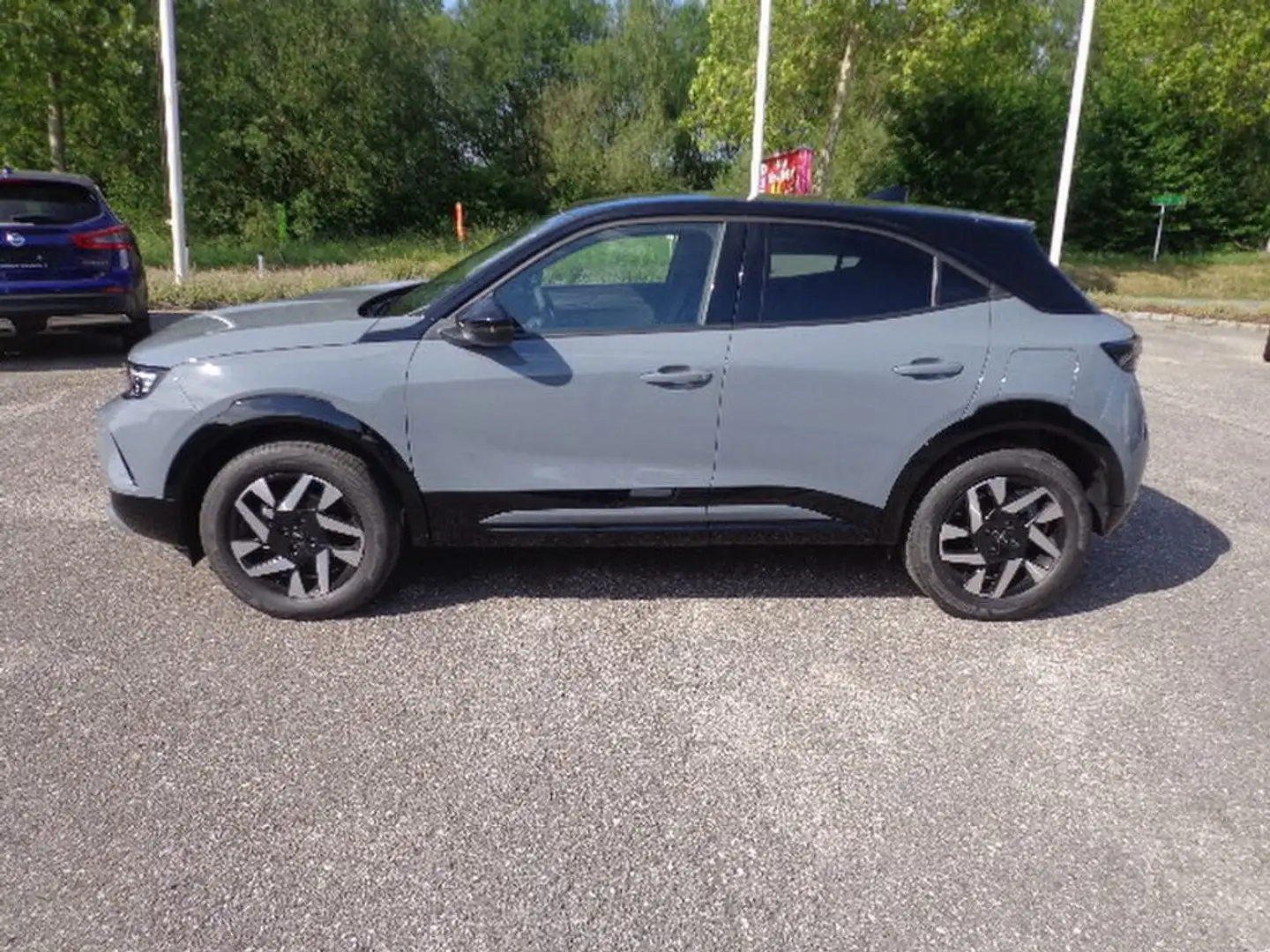 Opel Mokka GS Automatik Grau - 2