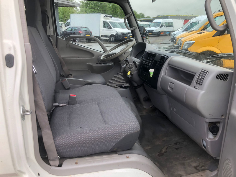 Toyota Dyna 100 3.0 D-4D — photo 11