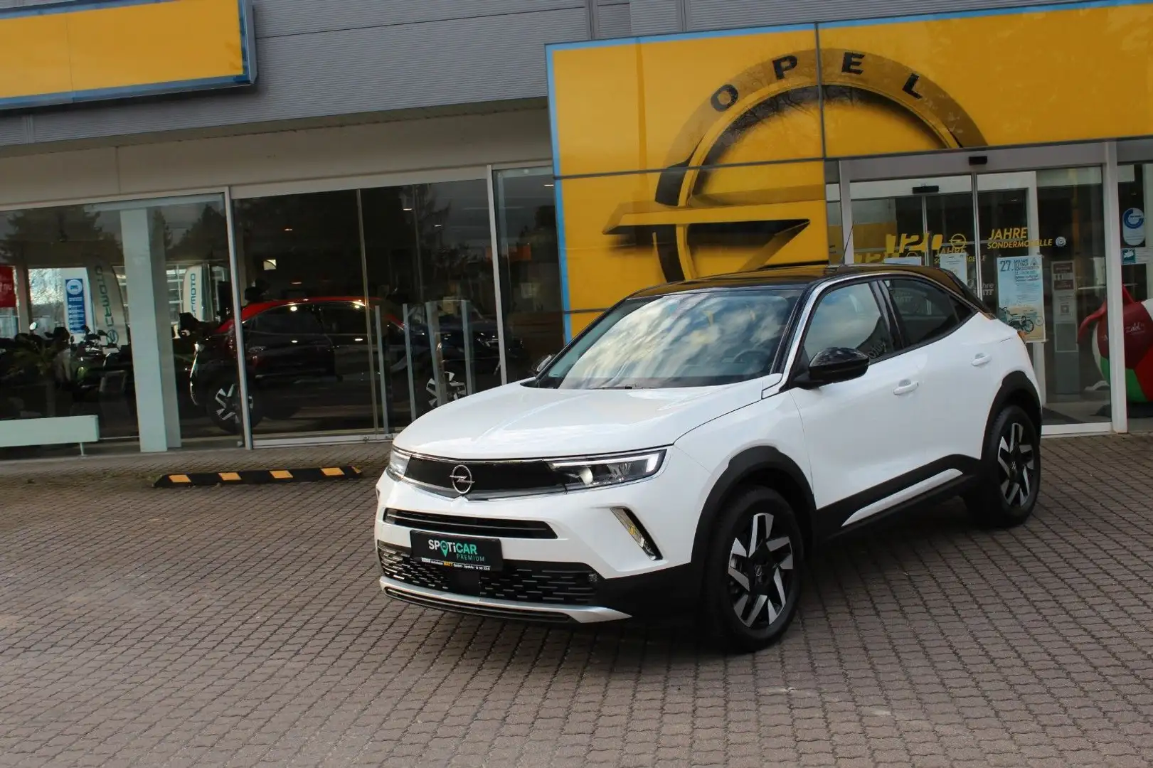 Opel Mokka Elegance 1.2 Turbo Weiß - 1