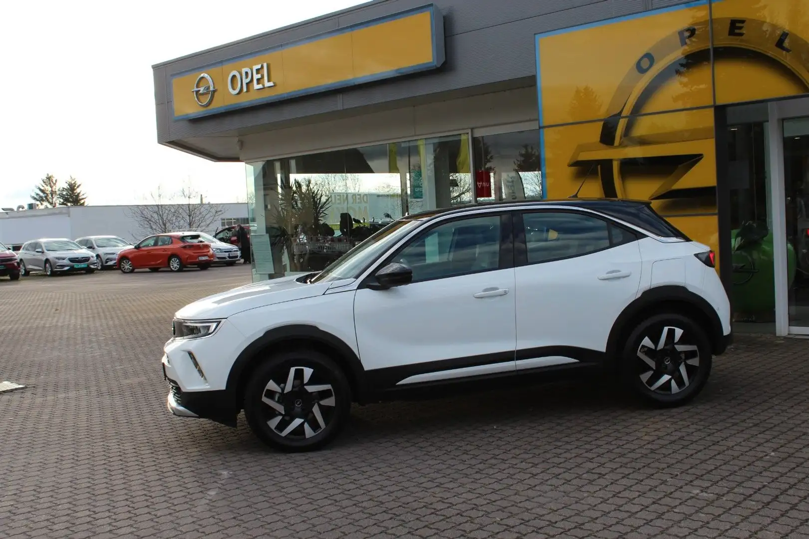 Opel Mokka Elegance 1.2 Turbo Weiß - 2