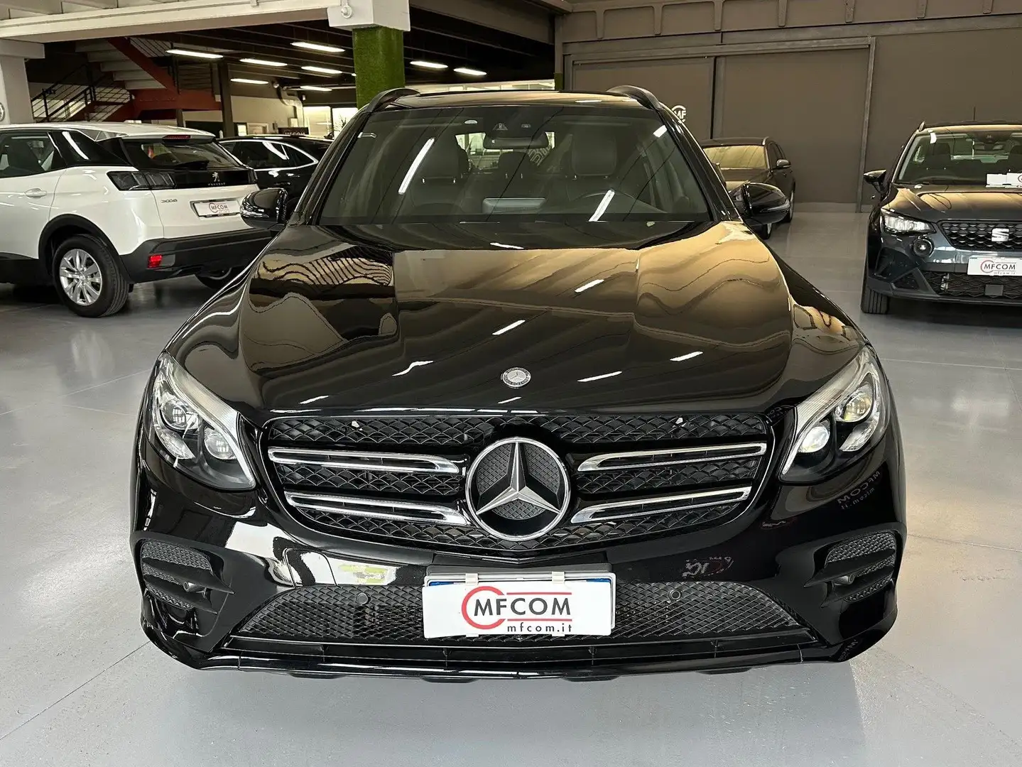 Mercedes-Benz GLC 250 d Premium amg 4matic auto TETTO Nero - 2
