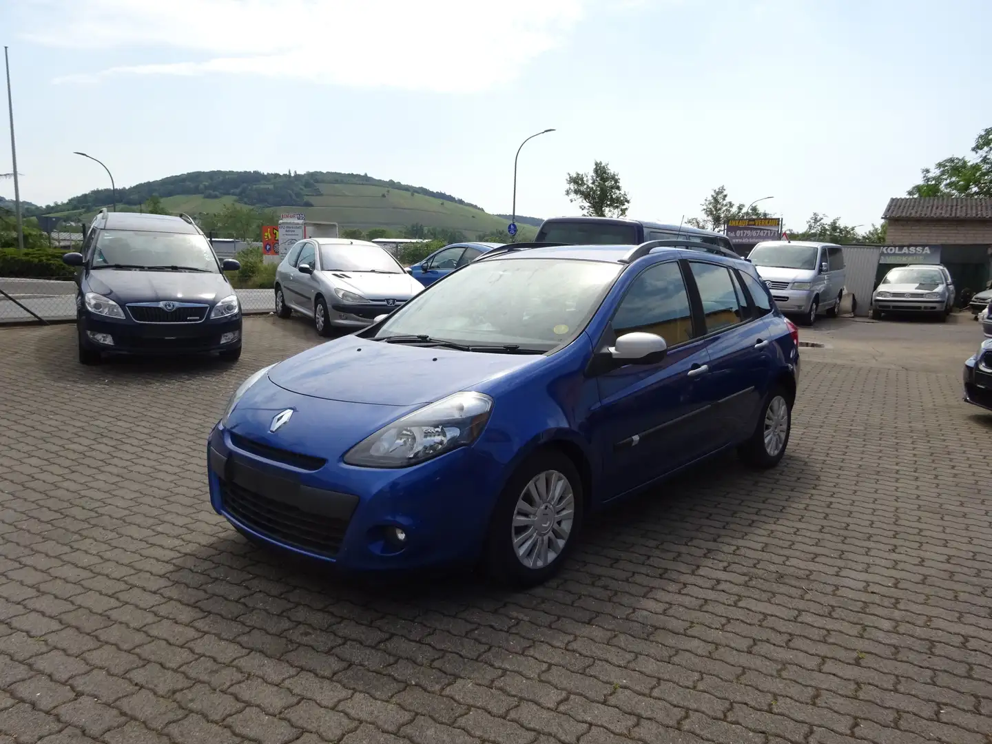 Renault Clio 1.5 dCi  rechtslenker Blauw - 2